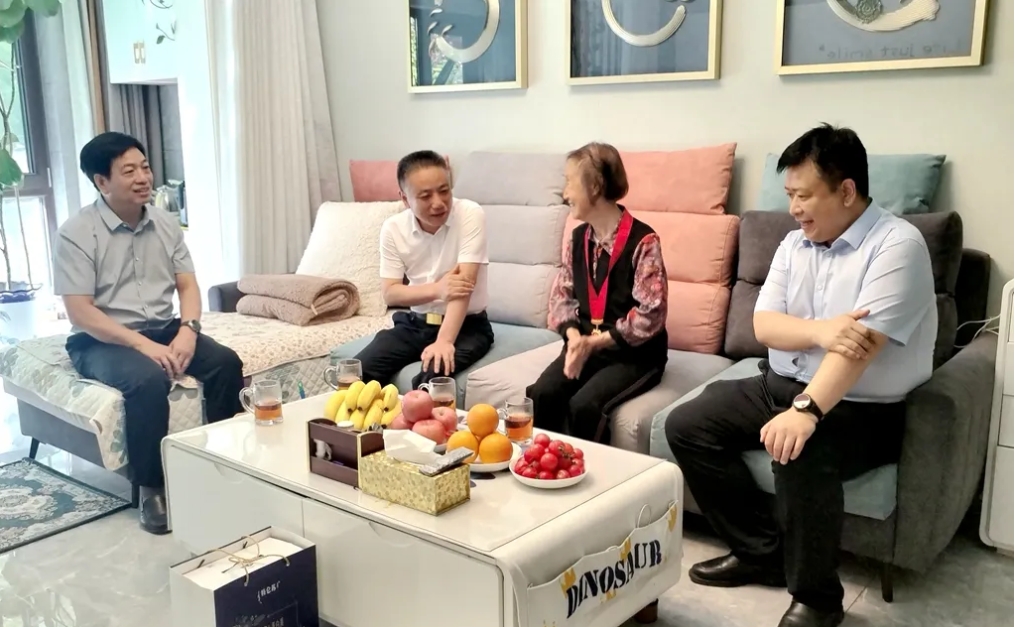 6.27胡2.png 6.27胡2.png