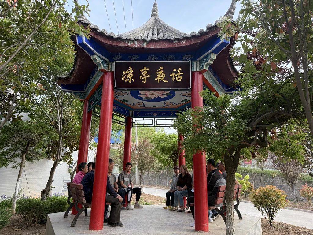 c8dfe034f1d2de8cc2206239cdfecc73.jpg c8dfe034f1d2de8cc2206239cdfecc73.jpg