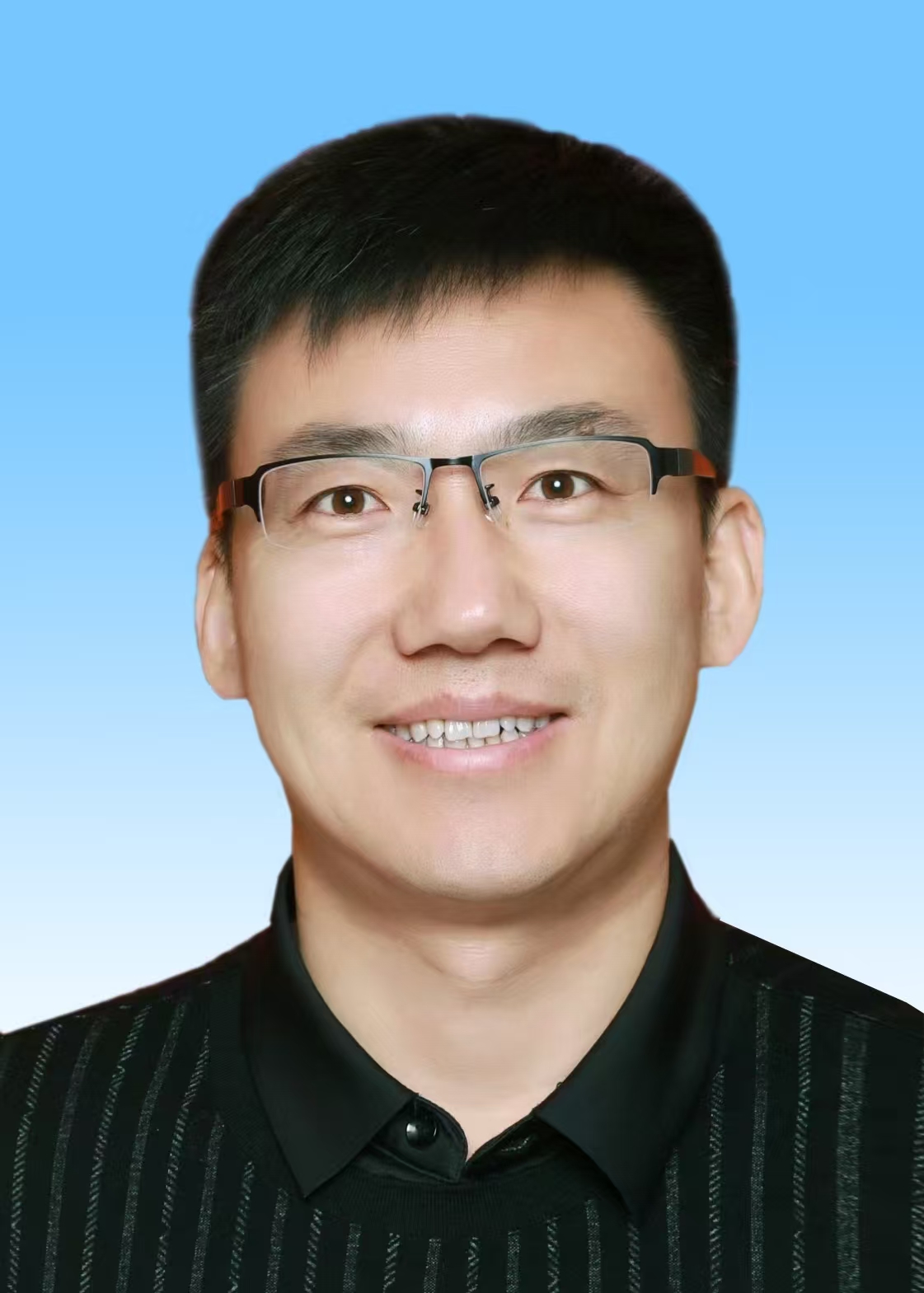 梅泽龙